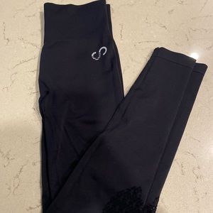 Curves and Combatboots Seamless Leggings